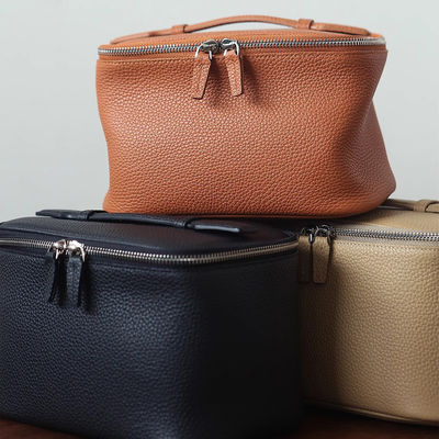 New Arrival Leather Makeup Bag Portable Large Capacity Professional Travel & Business Trip Handheld Cosmetic Storage Case