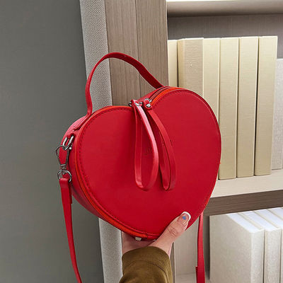 Red Pink Black Heart Shaped Cosmetic Bag Personalized Travel Make Up Brush Beauty Pouch