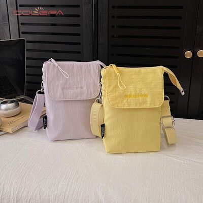 Custom New Nylon Mini Crossbody Bag Waterproof Phone Case 2026 New Style Lightweight Crossbody Bag Niche Mini Walking Bag